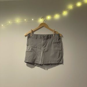 light grey shorts